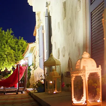 Chigdem Hotel-special Category Алачати