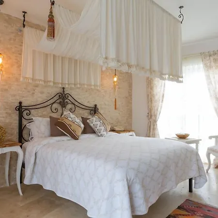 Chigdem Hotel-special Category Отель Алачати