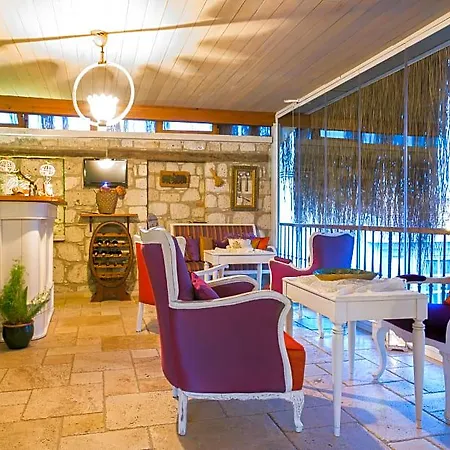 Chigdem Hotel-special Category Hotel Alaçatı